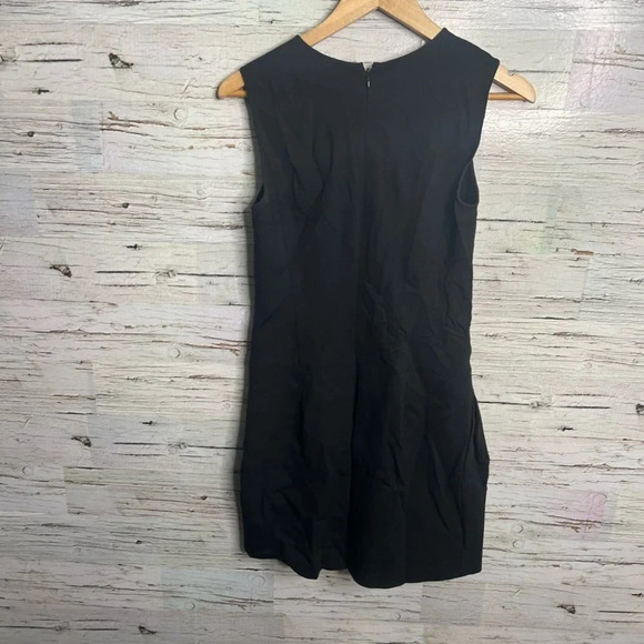 Vince Pleat Vee Dress  in Black size 2 - Picture 7 of 8